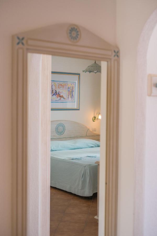 Le Residenze Del Golfo Di Orosei Exterior foto