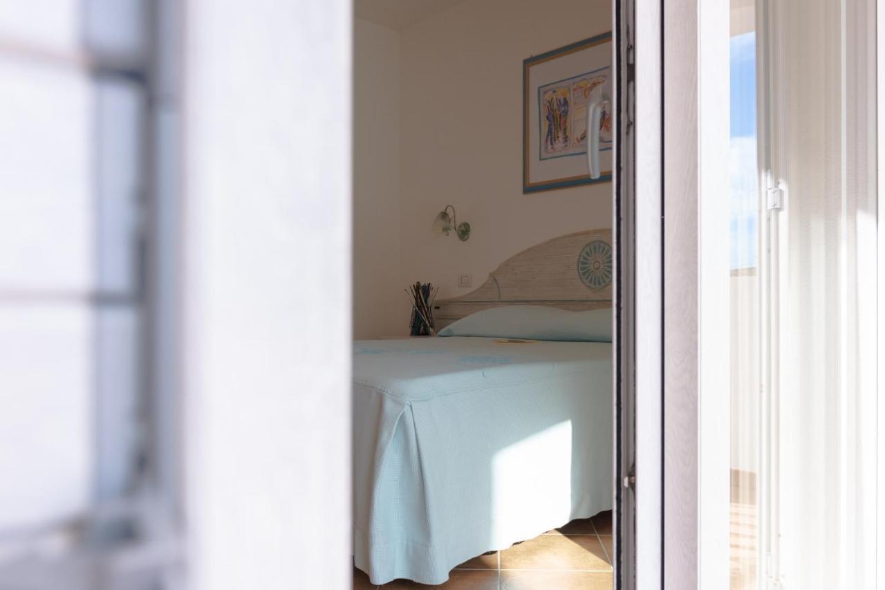 Le Residenze Del Golfo Di Orosei Exterior foto